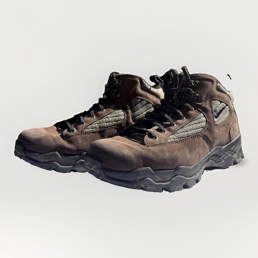 Vintage Nike ACG Hiking Boots Brown Suede Men's 10.5 Gorpcore Y2K 306958-201
